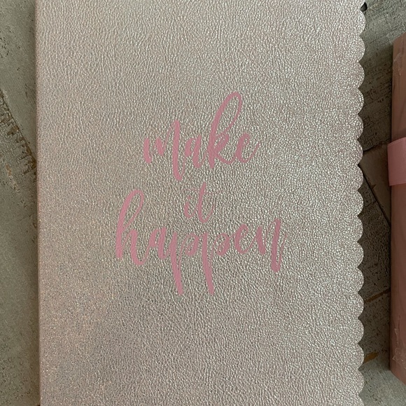 Cute Initial P Journal & notes - Picture 5 of 5